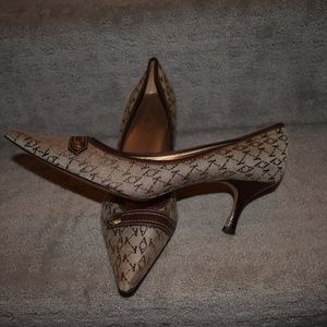 Anne Klein signature brown heel size 9